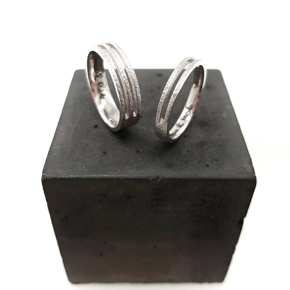 Anillos de compromiso que encajan deals